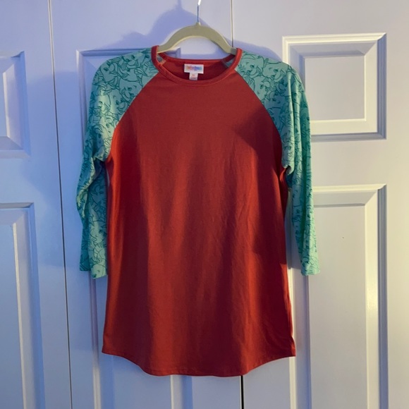 LuLaRoe - DISNEY Randy baseball tee - Picture 1 of 4